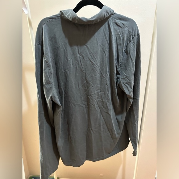 Vince Mens long sleeve shirt size XL - Picture 3 of 6